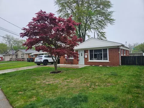 6745 Cooper St, Taylor, MI 48180