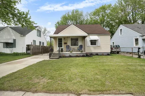 933 E Rowland Ave, Madison Heights, MI 48071
