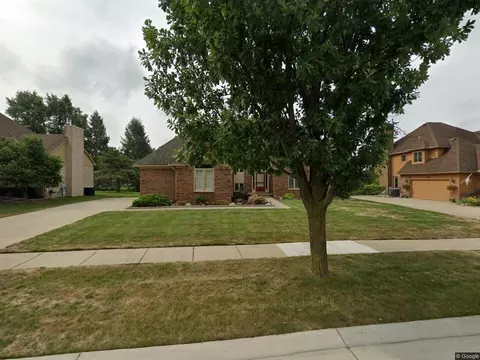 1059 Covington Place Dr, Rochester Hills, MI 48309