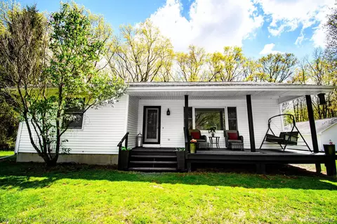 4055 Milner Rd, Stockbridge, MI 49285
