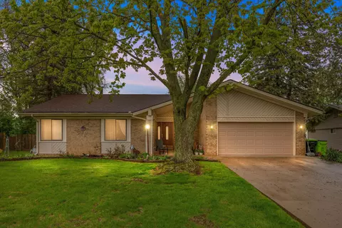 22548 Heatherwoode, Novi, MI 48375