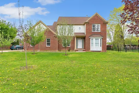 6476 N Beck Rd, Canton, MI 48187