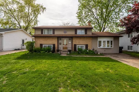 1156 S Carlson St, Westland, MI 48186