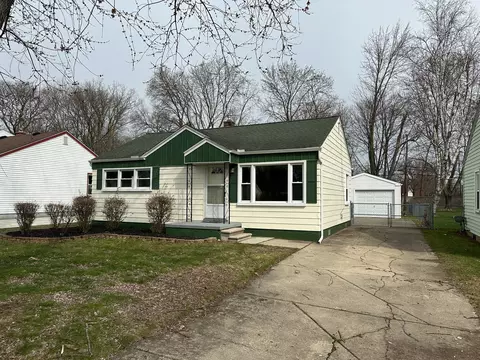 859 Robinwood Dr, Troy, MI 48083
