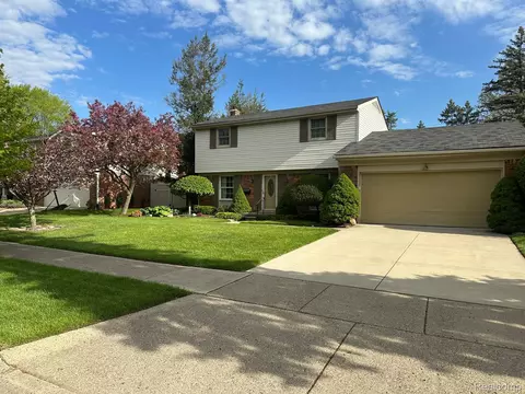 1416 Palmer St, Plymouth, MI 48170