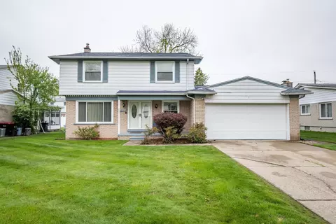 17090 Pennsylvania St, Southfield, MI 48075