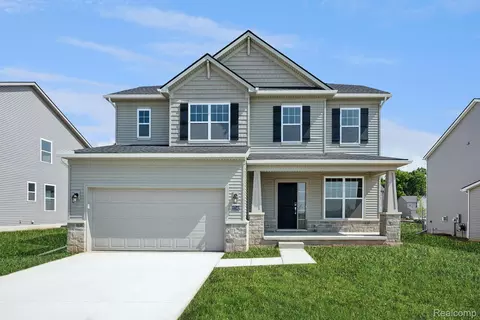 27142 Silo Dr, Saline, MI 48176