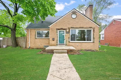 18470 Outer Dr, Dearborn, MI 48128