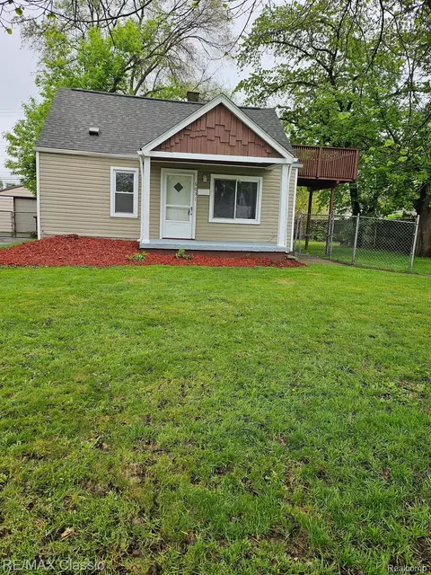 6031 Cherokee St, Taylor, MI 48180