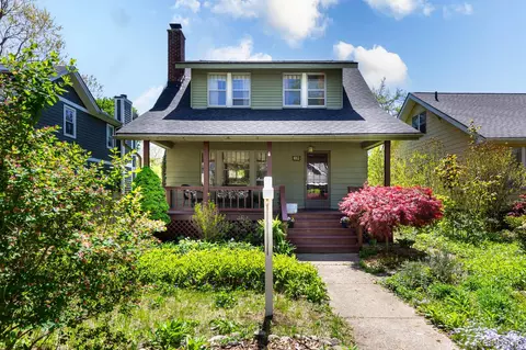 320 E Farnum Ave, Royal Oak, MI 48067