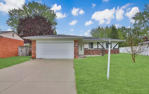 2874 Samuel Dr, Troy, MI 48083