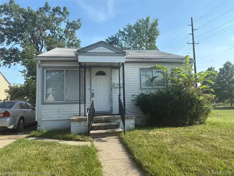 605 Nebraska Ave, Pontiac, MI 48341