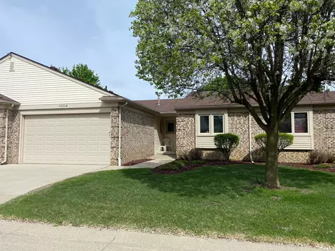 45624 Elm Tree Ln 5 Ln, Shelby Township, MI 48315