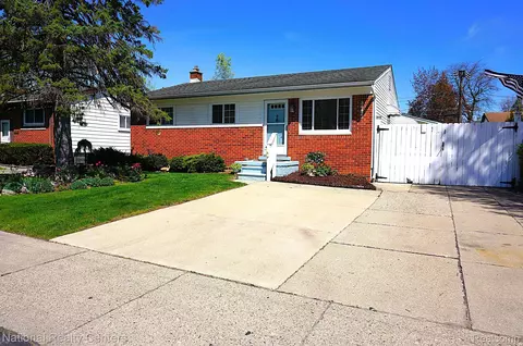 34422 Cherry Hill Rd, Westland, MI 48185