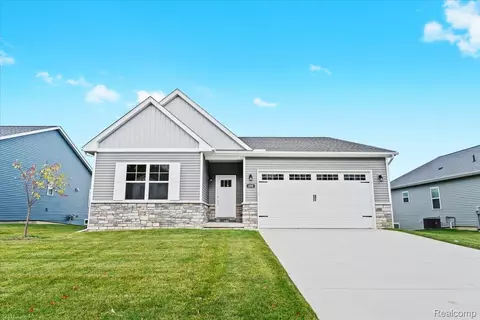 480 Jubilee Dr, Northfield, MI 48189