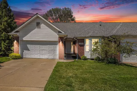 11393 Dora Dr, Sterling Heights, MI 48314