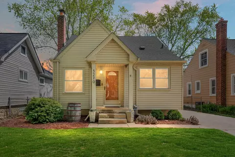 3270 Cummings Ave, Berkley, MI 48072