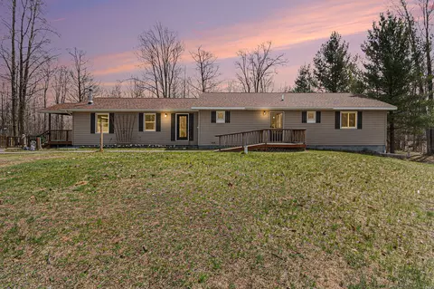 2172 N Us 23, Haynes, MI 48740