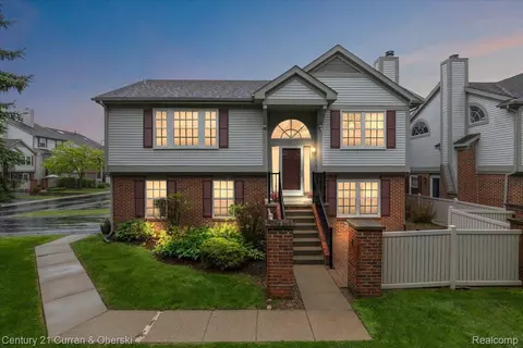49750 Plymouth Way, Plymouth, MI 48170