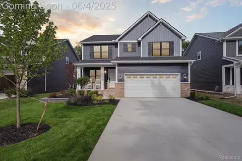 9405 Northern Ave, Plymouth, MI 48170