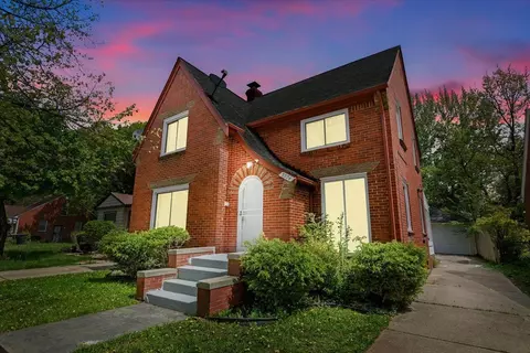 5974 Oldtown St, Detroit, MI 48224