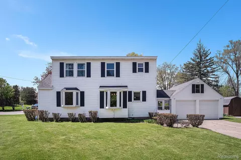 1223 Ridgeway St NE, Grand Rapids, MI 49505