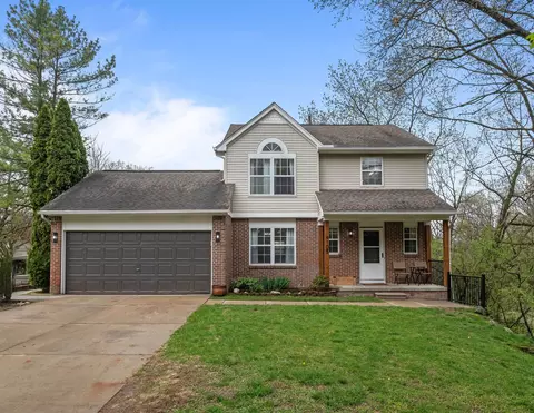 4105 Stanmoor Dr, Waterford, MI 48329