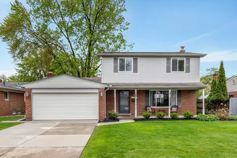12286 Eldorado Dr, Sterling Heights, MI 48312