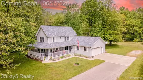 1400 Oakville Waltz Rd, Huron, MI 48164