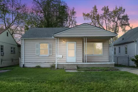 12855 Couwlier Ave, Warren, MI 48089
