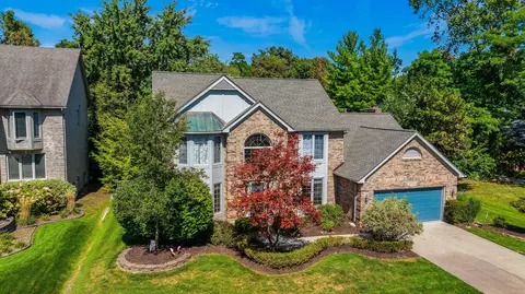 37754 Saint Martins St, Livonia, MI 48152
