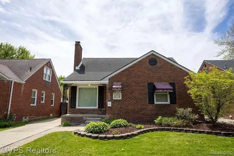 20914 Woodmont St, Harper Woods, MI 48225