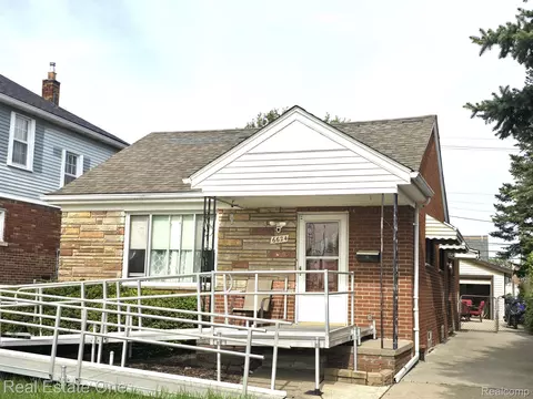 6624 Maple St, Dearborn, MI 48126