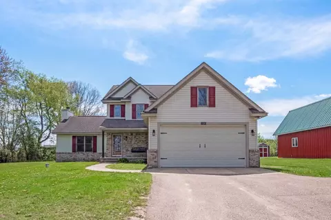 3190 W Rattalee Lake Rd, Rose, MI 48442