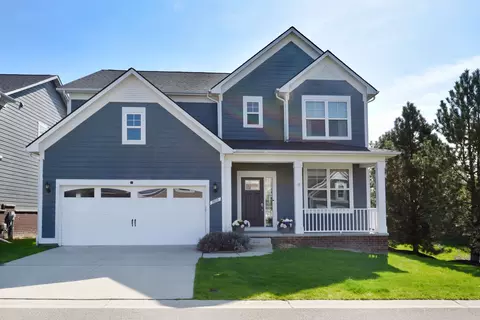31010 Tremont Ln, Beverly Hills, MI 48025