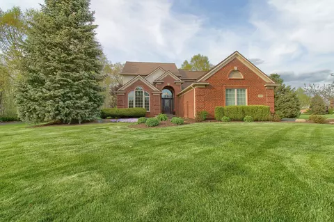 21979 N Lyon Trl, Lyon, MI 48178