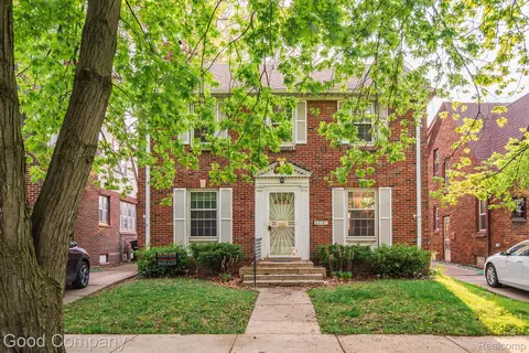 20121 Briarcliff Rd, Detroit, MI 48221