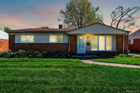 4640 Arden Ave, Warren, MI 48092