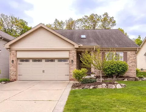 74 Eagle Ridge Rd, Orion, MI 48360