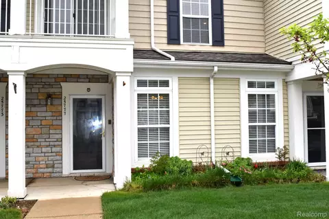 25777 Maritime Cir N #6, Harrison, MI 48045
