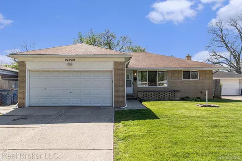 24289 Pingree Ave, Warren, MI 48089