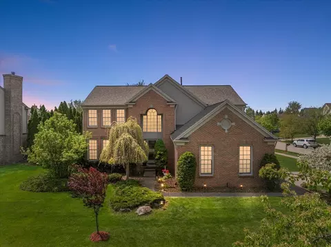 1708 Tremont Rd, Canton, MI 48188