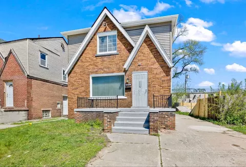 16602 Tracey St, Detroit, MI 48235