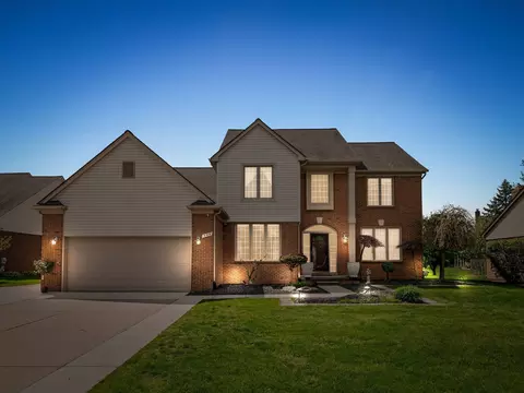 944 Brahms, Troy, MI 48085