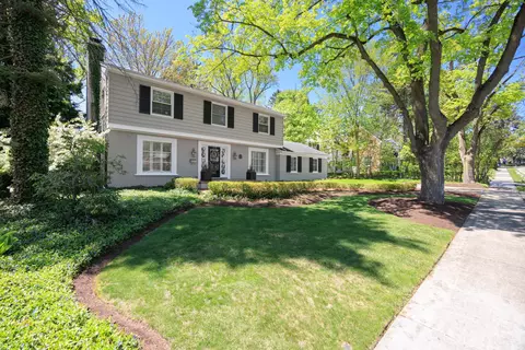 229 Clifton Rd, Bloomfield Hills, MI 48301