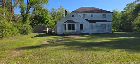 48939 Wear Rd, Sumpter, MI 48111