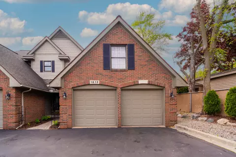 1612 Michael, Clawson, MI 48017