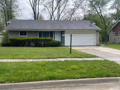 20225 Ledgestone St, Southfield, MI 48076
