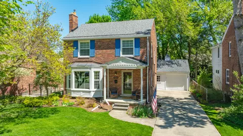 1618 Edgewood Dr, Royal Oak, MI 48067