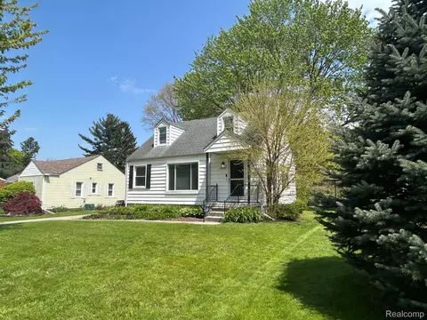 45300 N Branch St, Macomb, MI 48042